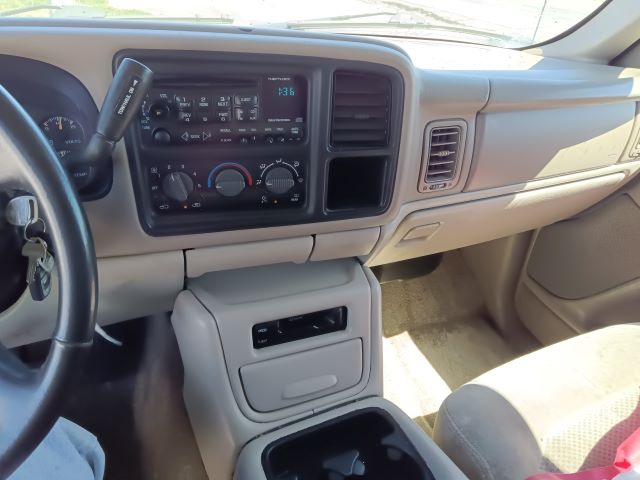 2001 TAHOE 4X4 (13).jpg